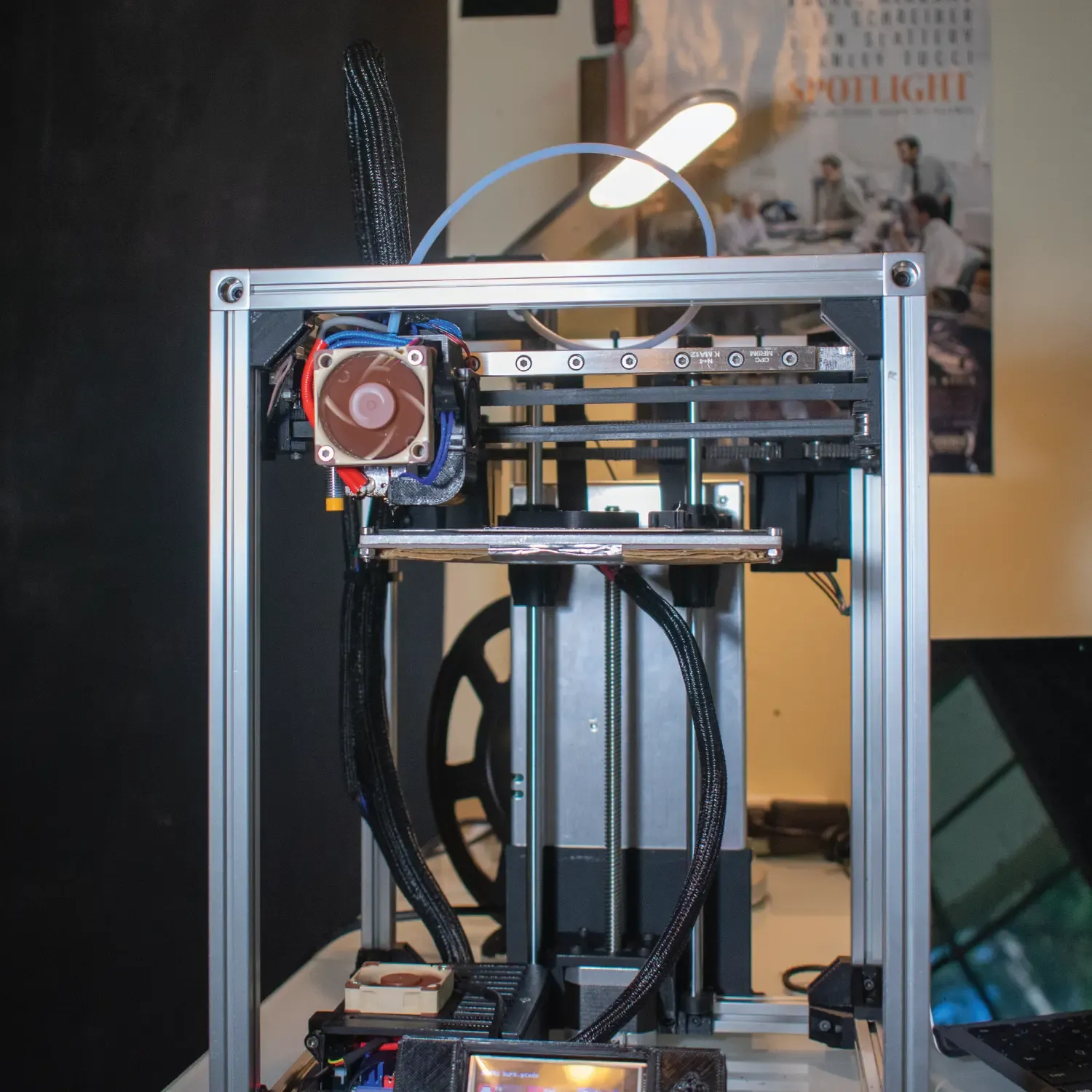 a picture of the front of a 3D printer