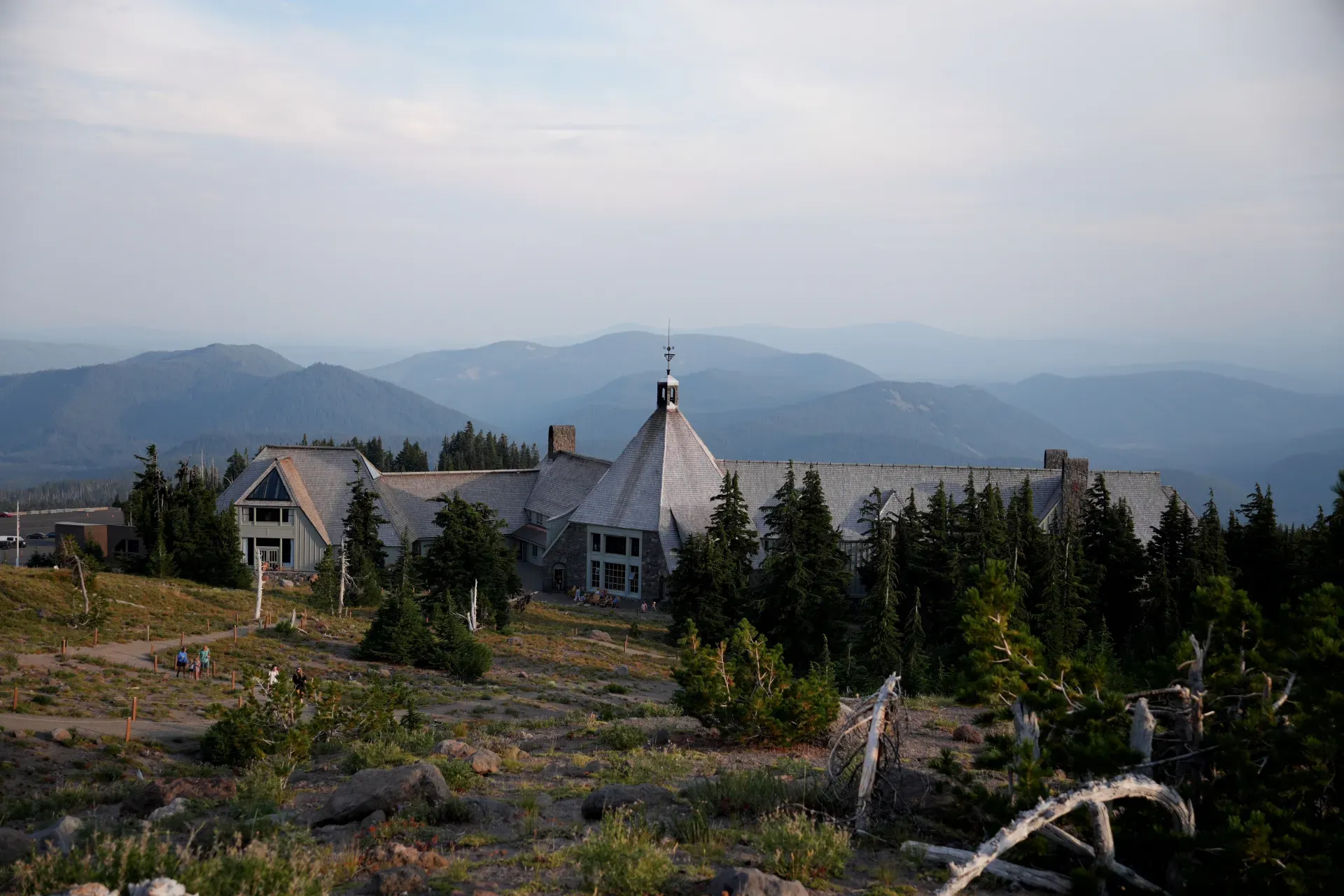 Timberline Lodge with mountain view.